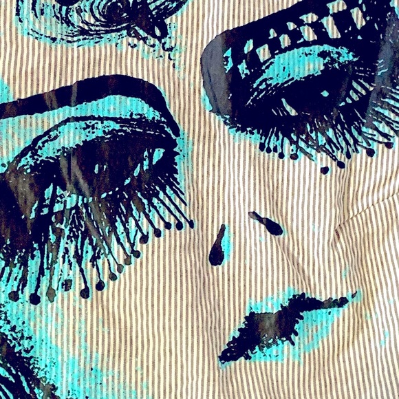 Funky grey stripe on silvery material high waisted asymmetrical skirt Small - Picture 2 of 16